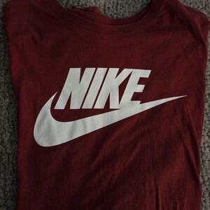 Nike Maroon T-Shirt